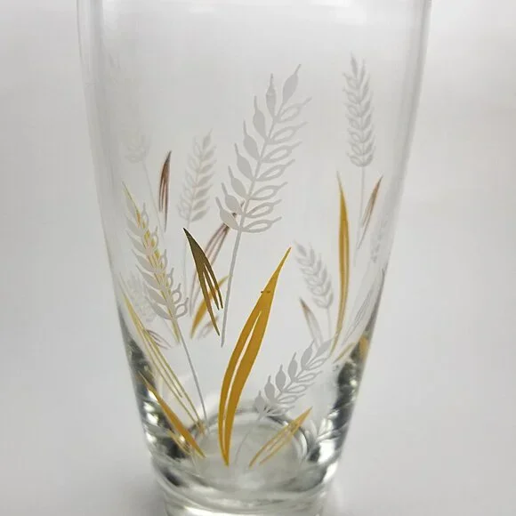 Libby Wheat Spray Cocktail Glasses, White and Gold Wheat Tumblers, Circa 1960 - Picture 11 of 15